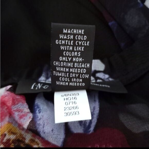 I.N.C BLACK SHEER FLORAL OFF-THE-SHOULDER BLOUSE SZ.S EUC - Picture 5 of 5